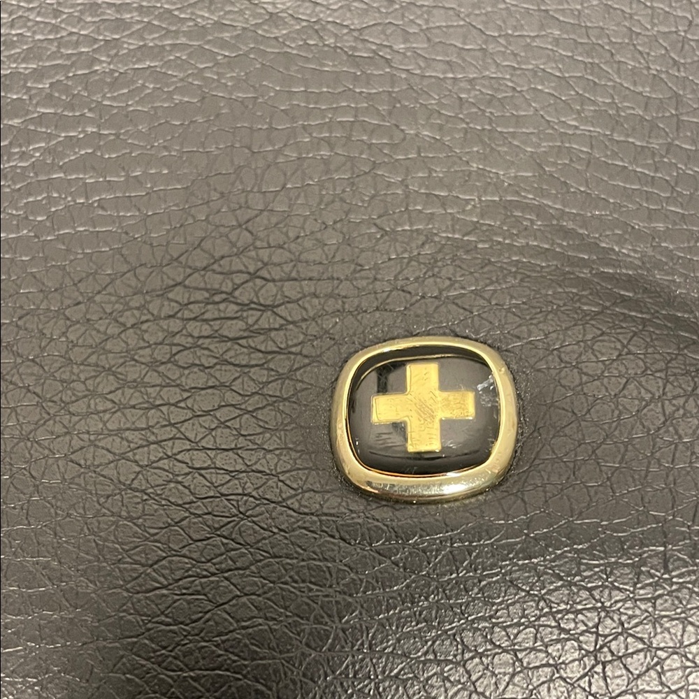 SwissGear Black Laptop Bag - Picture 4 of 9